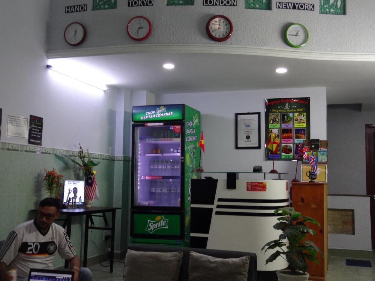 Language Exchange Hostel 2 Hô Chi Minh-Ville Extérieur photo